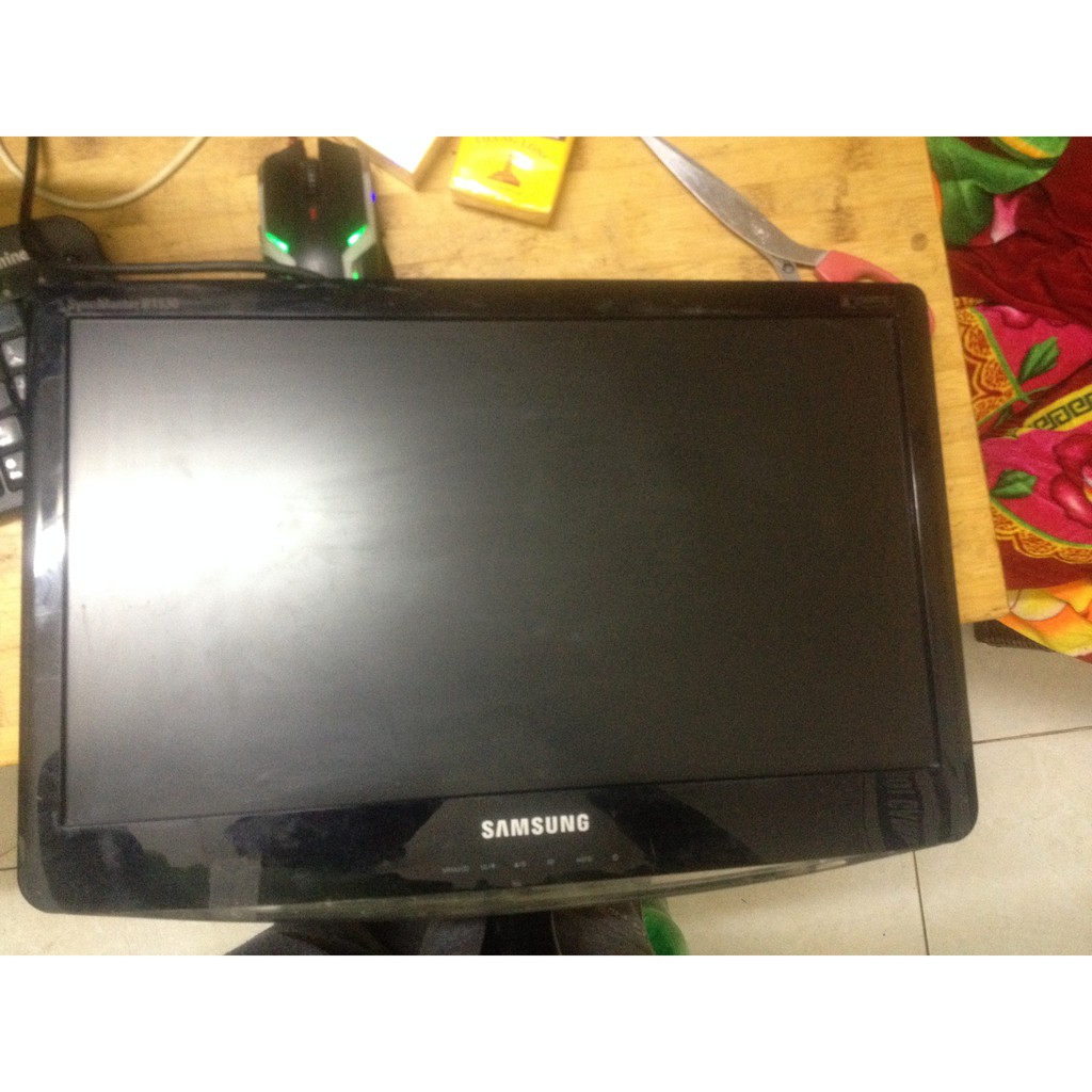 Màn Samsung 19in như hình | BigBuy360 - bigbuy360.vn