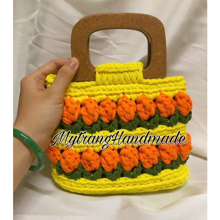 Túi Xách Hoa Tulip tay cầm gỗ cực trend (Đủ màu)