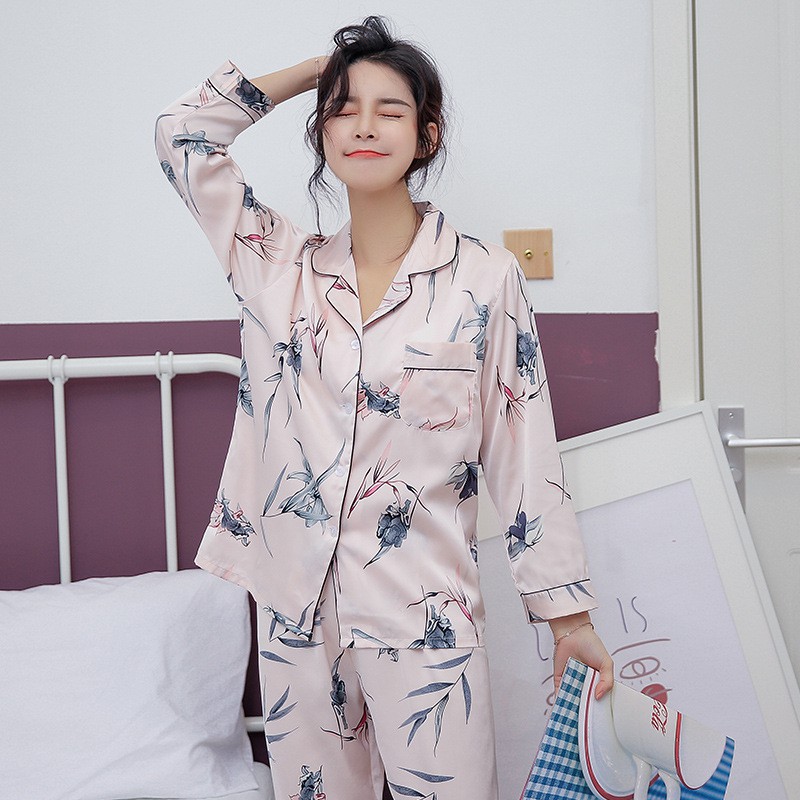 Bộ đồ ngủ pijama lụa cao cấp | BigBuy360 - bigbuy360.vn