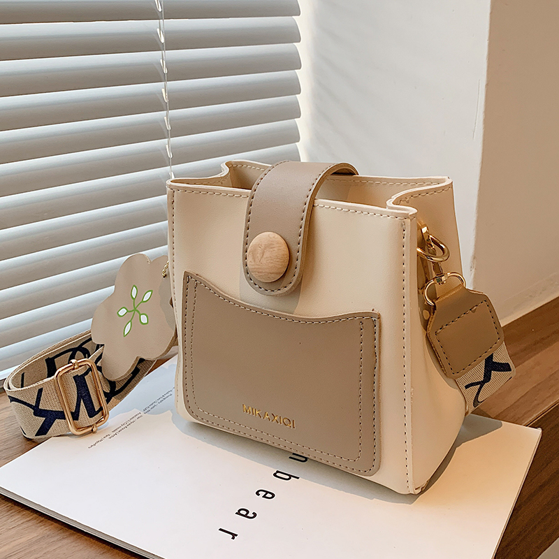 Túi xách IELGY cho nữ thời trang Hàn Quốc 2021