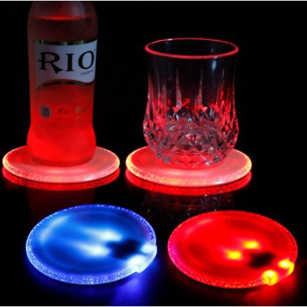 Đế Lót Ly Bằng Acrylic Có Đèn led Nhiều Màu Sắc Độc Đáo
