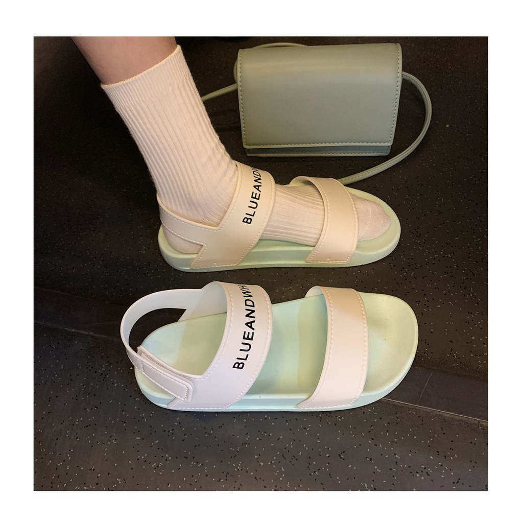 Giày sandals nữ đơn giản quai ngang - US389