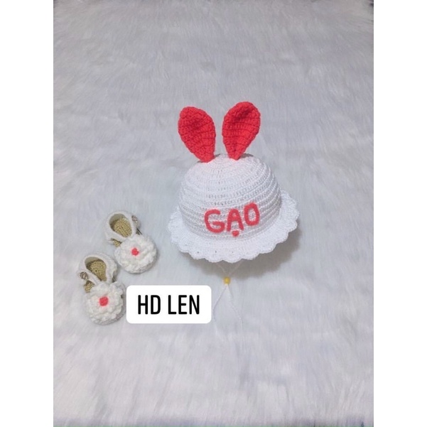 mũ giày thêu tên bé gái tai thỏ