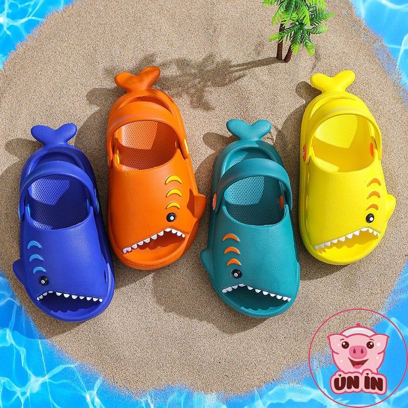 Dép cho bé trai, bé gái từ 1 đến 3 tuổi cá mập Baby Shark siêu nhẹ đế chống trơn trượt có quai sau