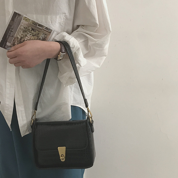 Túi xách nữ cá tính thời trang retro