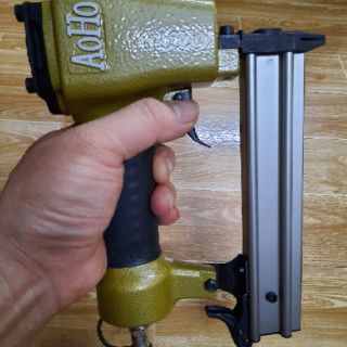 Súng bắn đinh gỗ AOHO F30