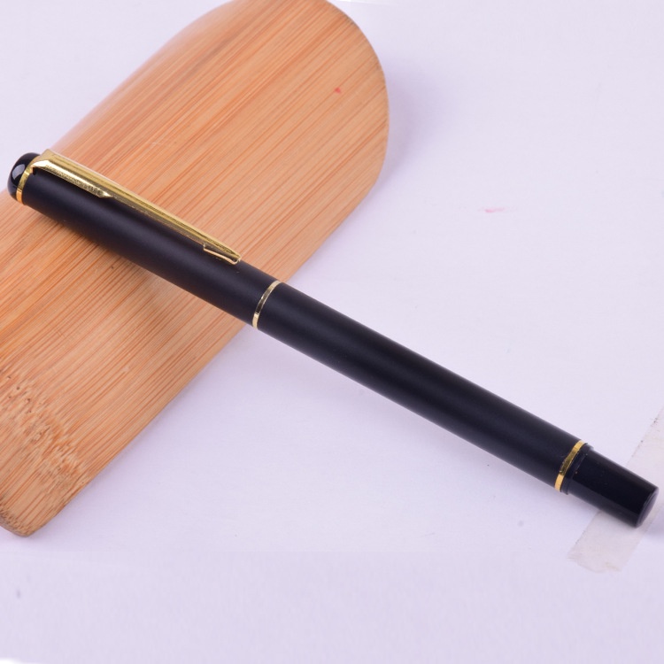 Bút ký tên cao cấp CEO xoay PX026 mực xanh ngòi 0.7mm làm quà sinh nhật rất ý nghĩa