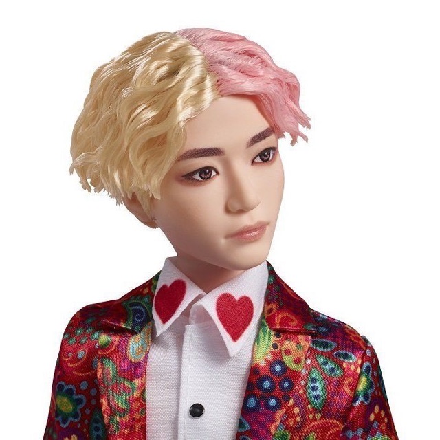 Búp bê mô hình BTS V Idol Doll Mattel