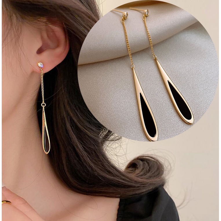 Bộ Khuyên Tai Dáng Dài Bằng Kim Loại Đính Kim Cương Hình Giọt Nước Nước Dầu Hàn Quốc