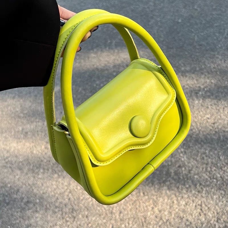 Túi xách nữ , túi đeo chéo thời trang nắp cúc hàng quảng châu siêu xinh