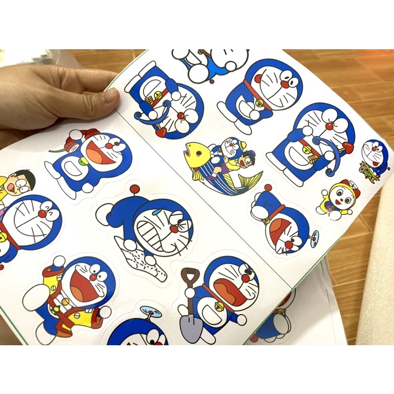 Mẫu 67 Doremon - Tem sticker decal dán hình Doremon dễ thương quá cho xe máy điện thoại laptop mũ bảo hiểm sách vở