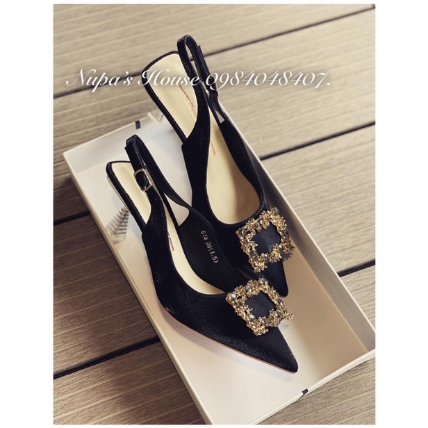 Giày đính đá chữ nhật xám hở gót
