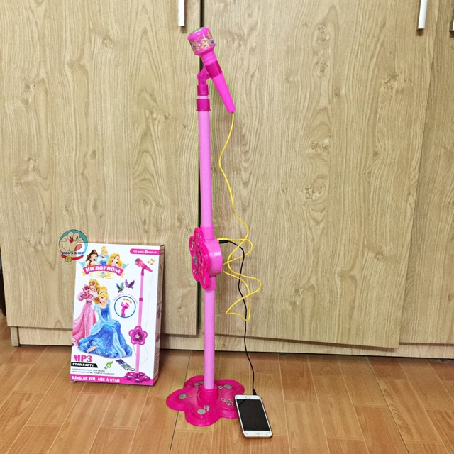 Micro kèm loa hát karaoke cho bé, dùng pin, kết nối MP3, cao 106 cm