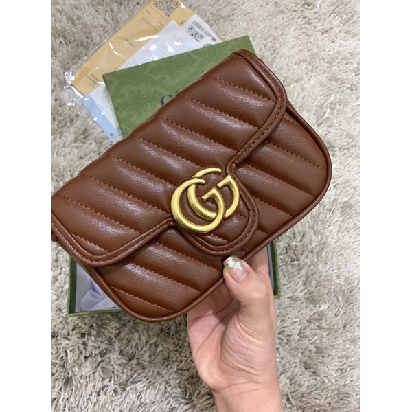 Túi chữ G màu nâu tây da mềm đẹp size 17cm full hộp xanh