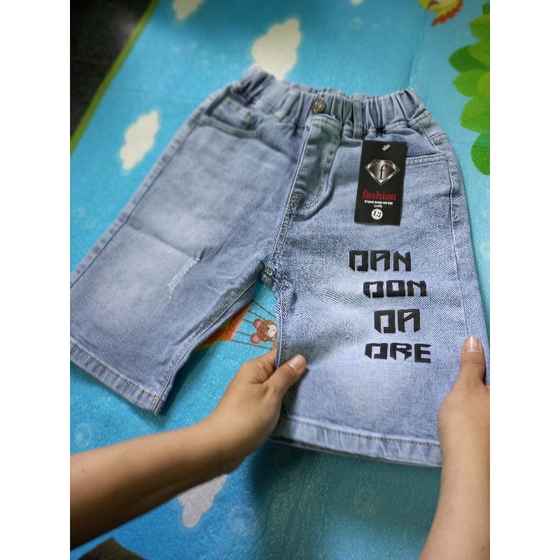 com bo quần bé trai