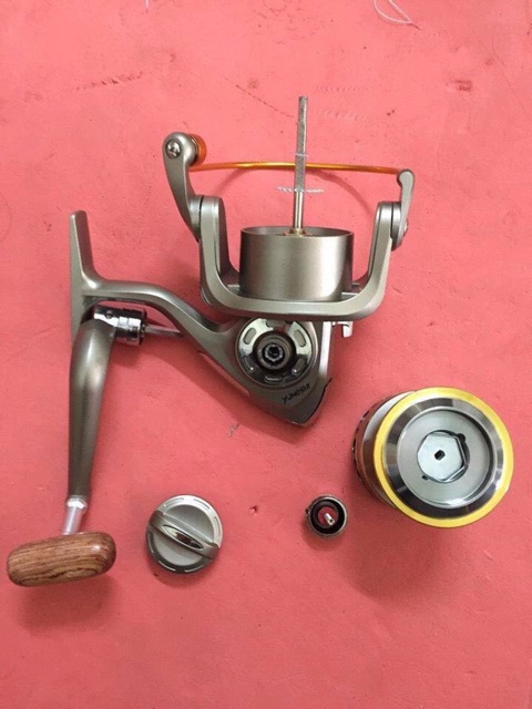 Máy câu yumoshi LC 3000-7000