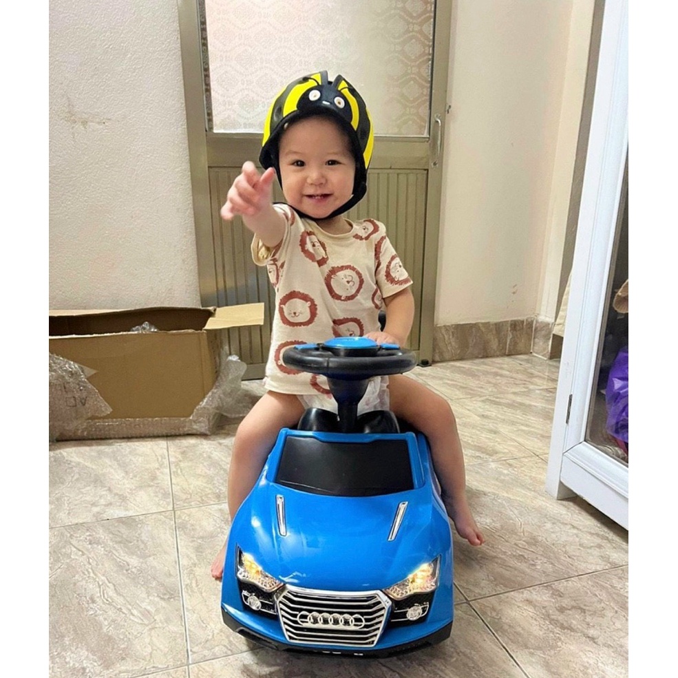 Xe chòi chân Audi HL-02180