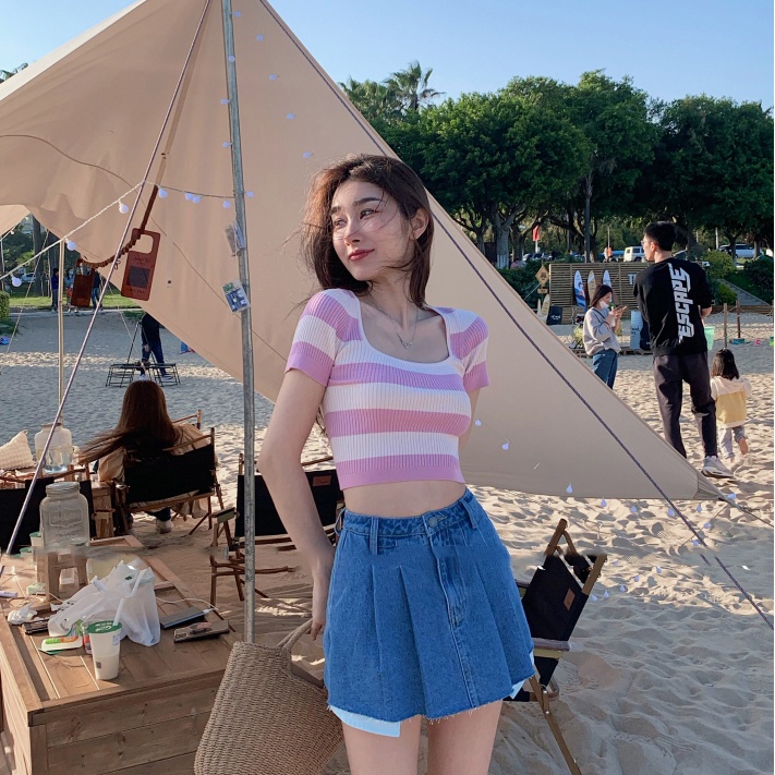 Áo Thun Kiểu Cổ Vuông Họa Tiết Sọc Thời Trang Phong Cách Vintage Cho Nữ