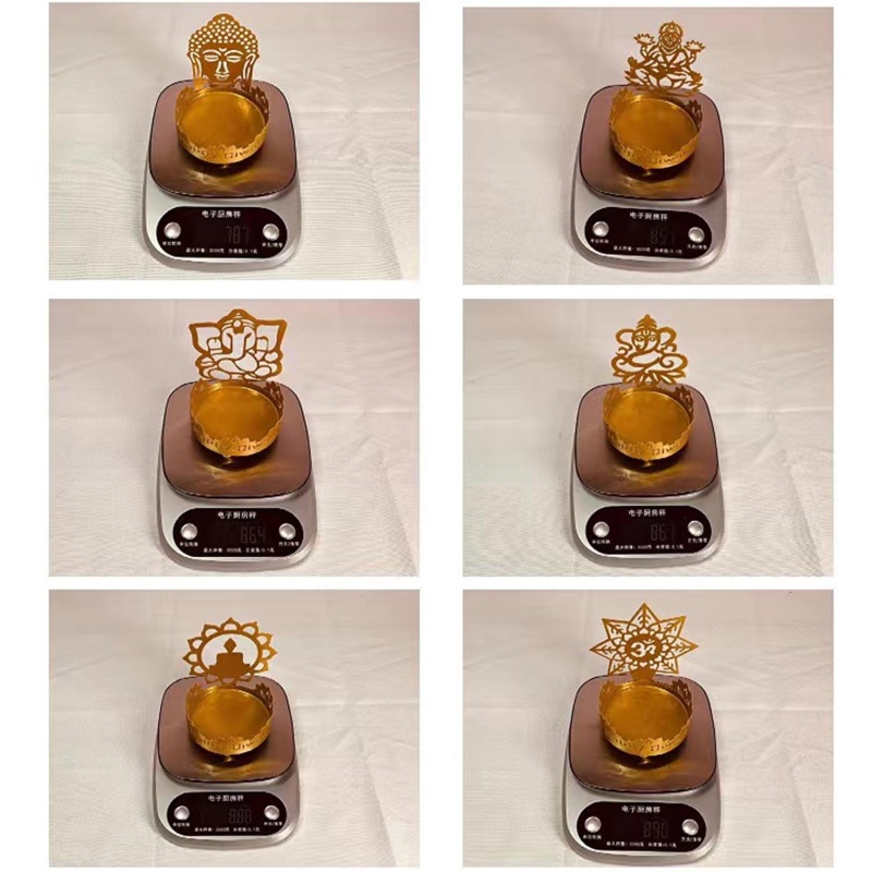 Giá Đỡ Nến Để Bàn Trang Trí Hình Bức Tượng Siêu Nhân