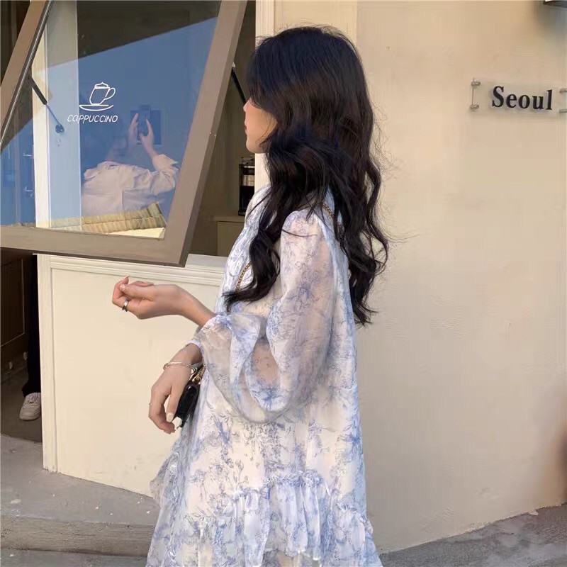 Váy trắng voan hoa nhí xanh da trời đuôi cá dáng dài Ulzzang