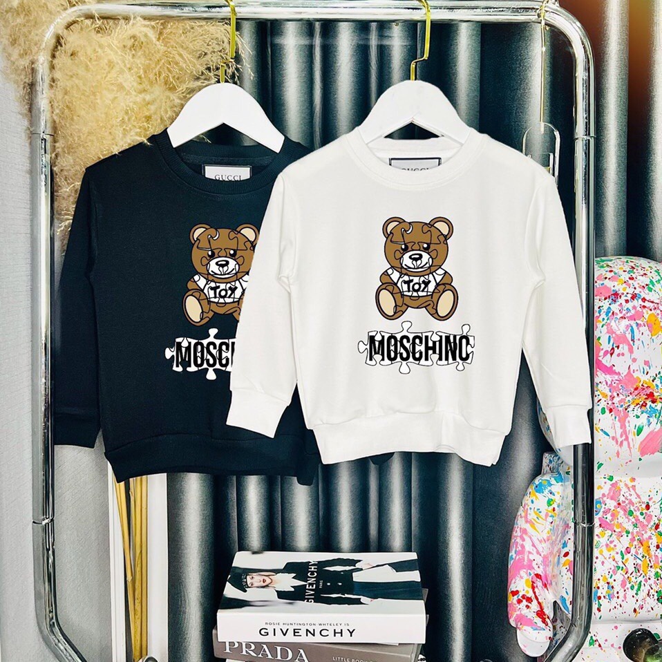 Áo nỉ cổ tròn moschino mảnh ghép cho bé , áo sweater trẻ em unisex , TP KIDs