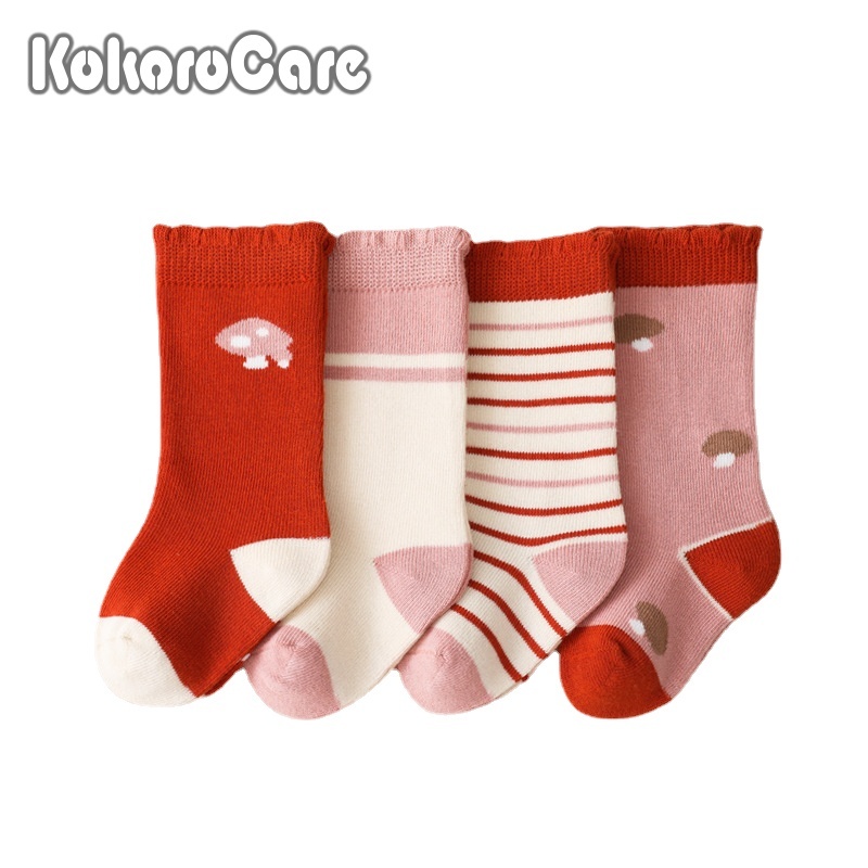 Set 4 đôi vớ KokoroCare YS-03 ống trung in hoạt hình cây nấm hồng S/M/L/XL cho bé 0-8 tuổi