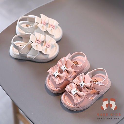 Giày sandal tập đi trẻ em - Dép rọ 2 Nơ đáng yêu có quai dán chất da êm mềm nhẹ có đế chống trơn trượt cho bé gái B01