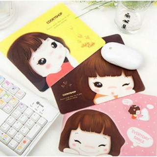 Miếng Lót Chuột Bé Gái Dễ Thương