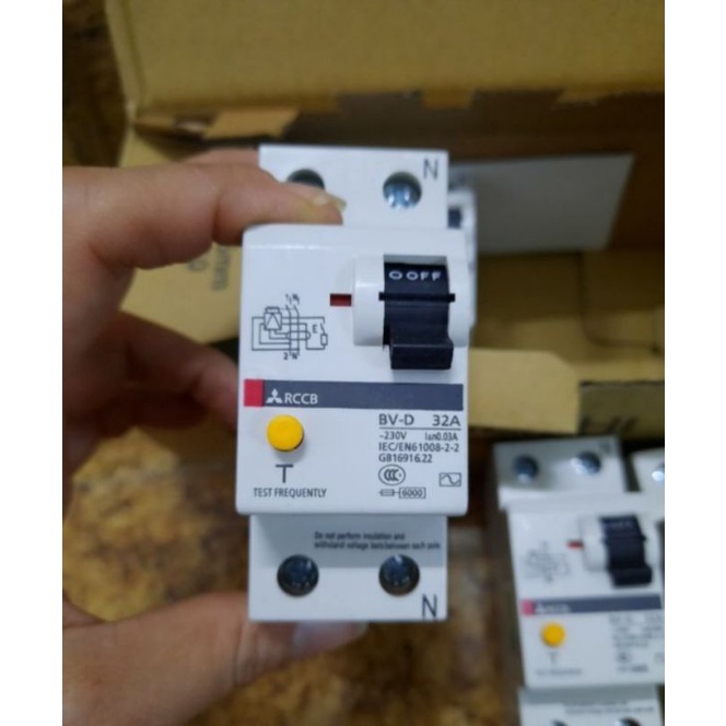 Aptomat Chống Giật 2 Pha Misubishi C32A