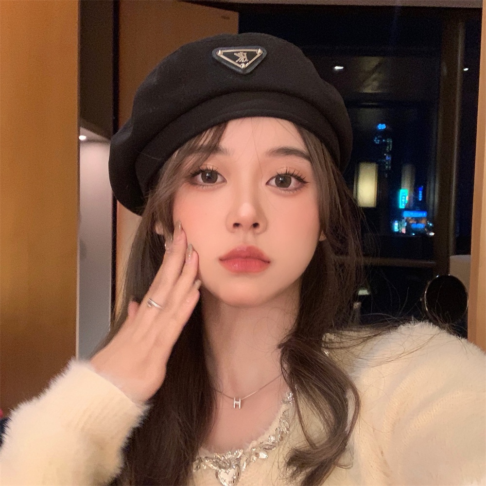 Mũ Beret Hình Tam Giác Thời Trang Dễ Phối Đồ Cho Nữ