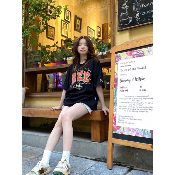 LOCAL BRAND REE - ÁO THUN EMBROIDERED BASIC MÀU ĐEN - THÊU DA