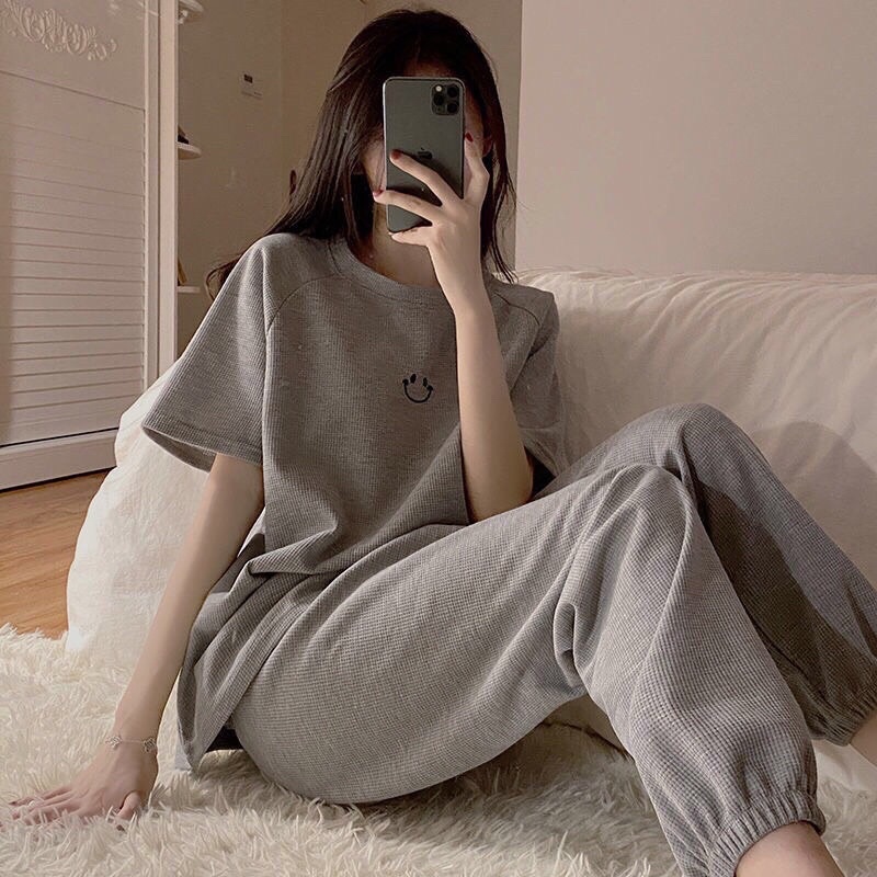 Set Quần Dài Áo Cộc Thêu Hình Mặt Cười Nữ Freesize 🌸 Bộ đồ culottes Bo Ống Kèm Thun Form Rộng Tay Lỡ Hình ICon Ulzzang 🌸