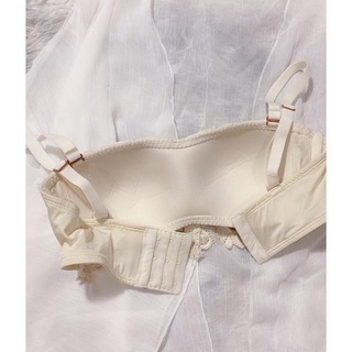 Áo bralette ren xuất