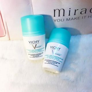Combo 2 lăn khử mùi Vichy