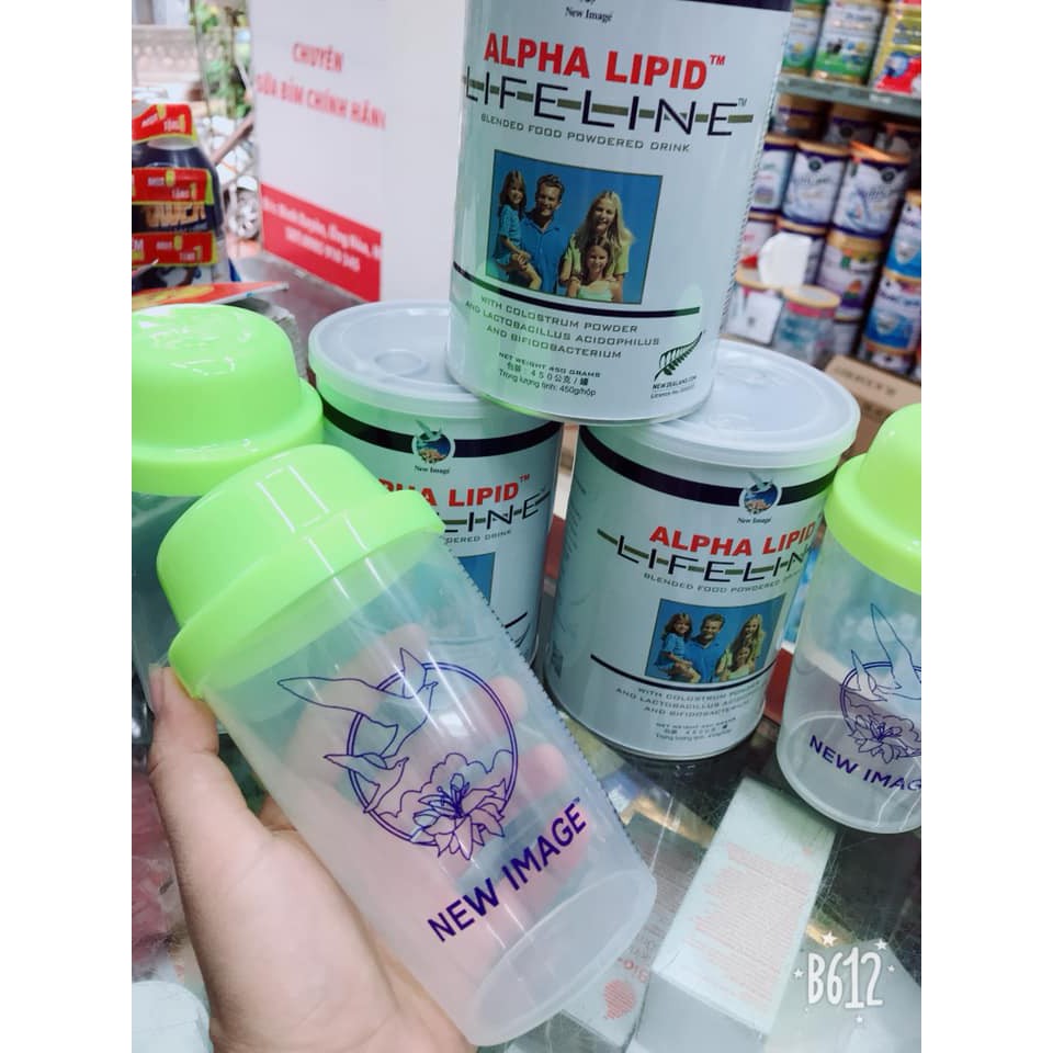 Bình lắc sữa non Alpha Lipid có vạch chia theo ml | BigBuy360 - bigbuy360.vn