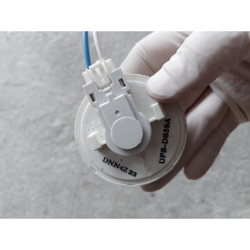 Phao áp lực/cảm biến áp lực máy giặt sanyo,aqua tháo máy