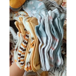 Tất nữ màu sắc đáng yêu