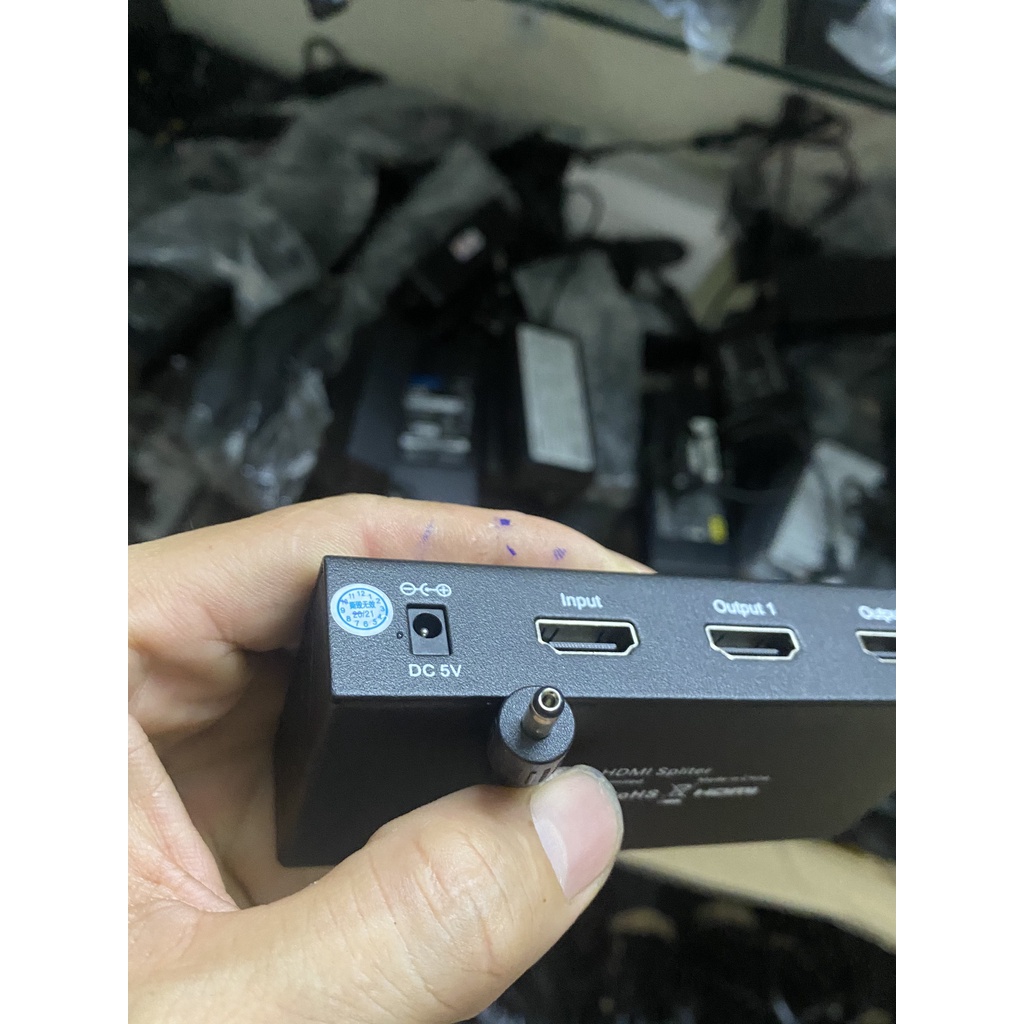 Adapter nguồn DC 5V dùng cho đầu chia cổng HDMI Ugreen UG-20307