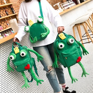 Balo hình con ếch xanh