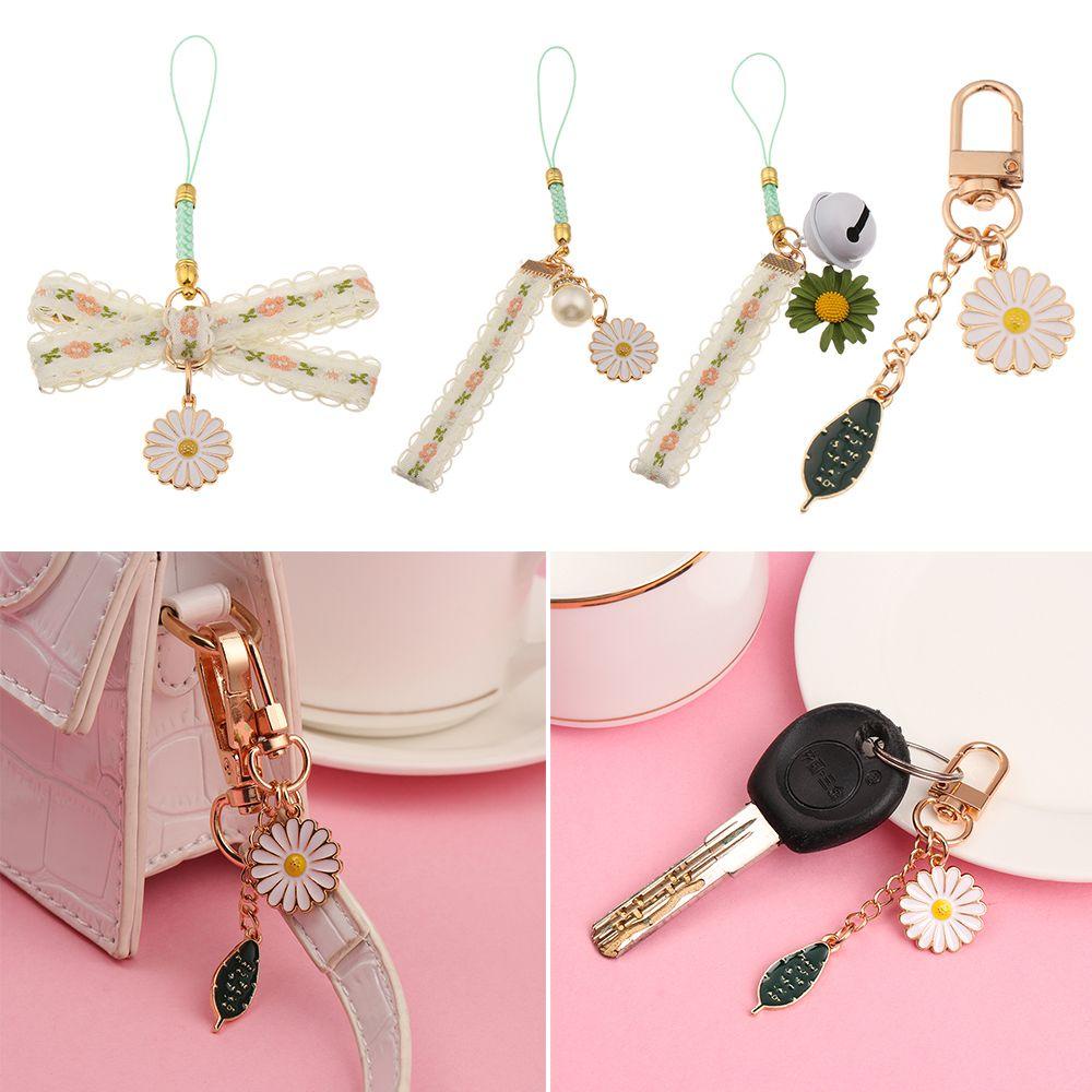 JUNE Móc Khóa Hình Hoa Cúc Phối Ren Đính Chuông Nhỏ Xinh Xắn Giá Đỡ