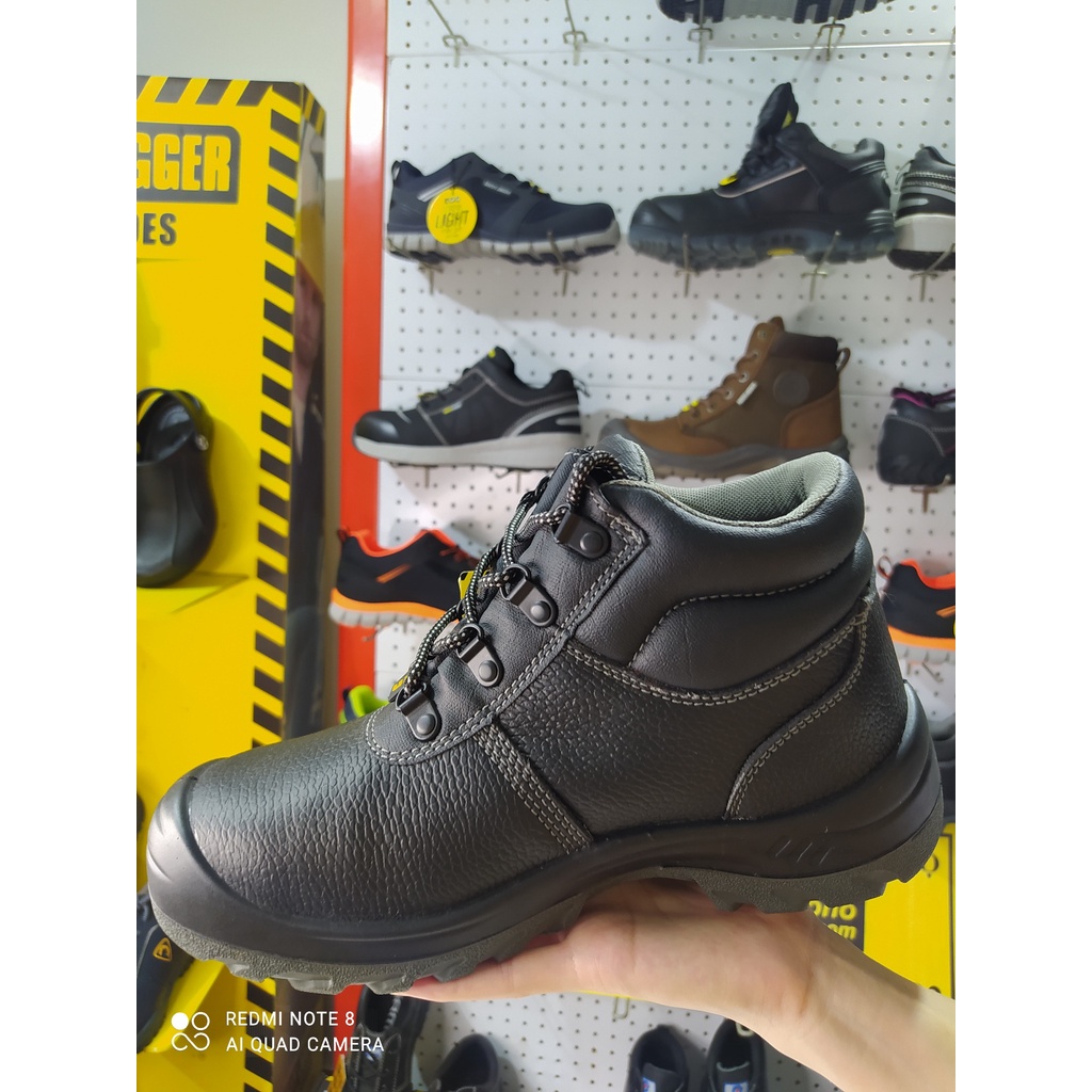 [HÀNG CHÍNH HÃNG]Giày bảo hộ lao động Safety Jogger Bestboy S3 Chất Da Thật, Chống Thấm Nước, Đế PU Chống Hóa Chất | BigBuy360 - bigbuy360.vn