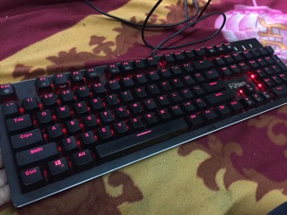Phím cơ cao cấp Fuhlen E ( giá sale )