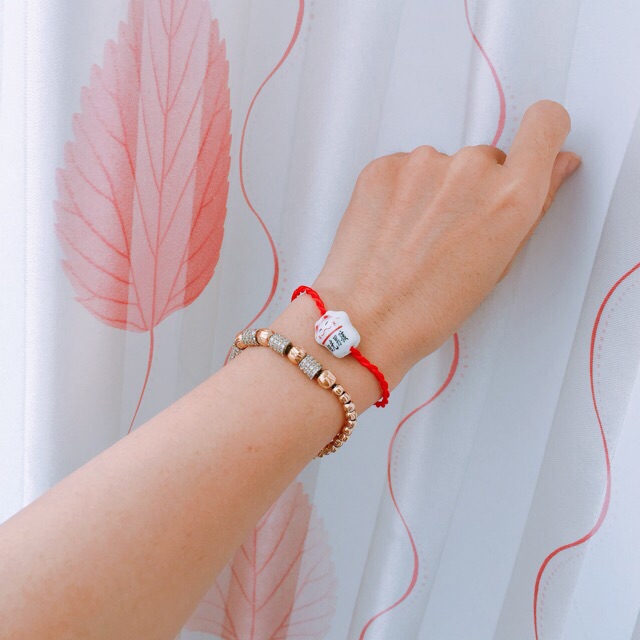 Vòng tay mèo may mắn