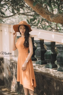 Đầm dạo phố