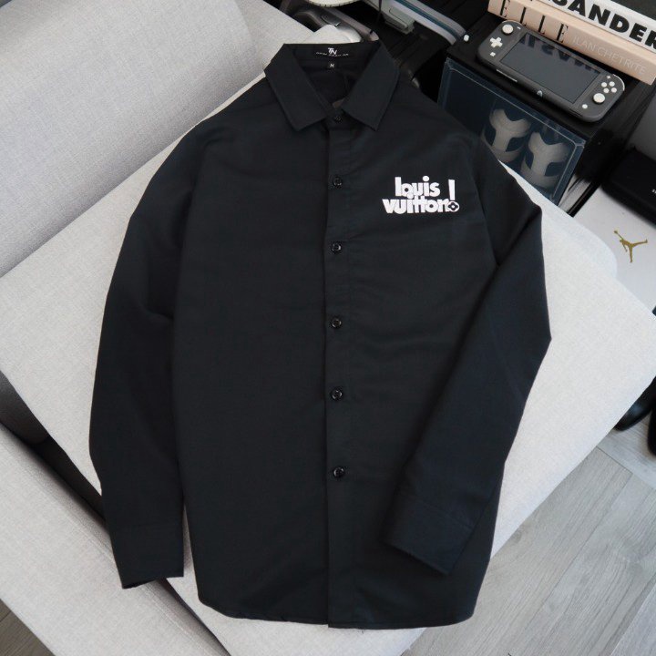 ÁO SƠ MI NAM HẠO TIÊT LVI ĐẸP SANG CÁ TÍNH THỜI TRANG SÀNH ĐIỆU CHẤT LIỆU LỤA CAO CẤP CO GIẢN COA HAI MÀU ĐEN TRẮNG