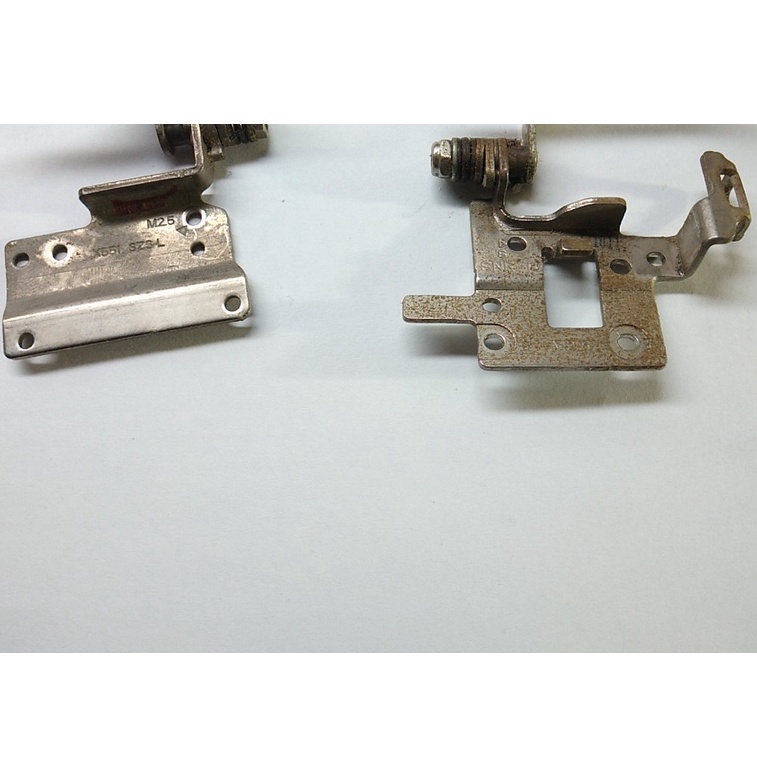 Thay Bản Lề Laptop Asus X551 X551C X551CA X551SL D550MA X551M X551MA X551MAV