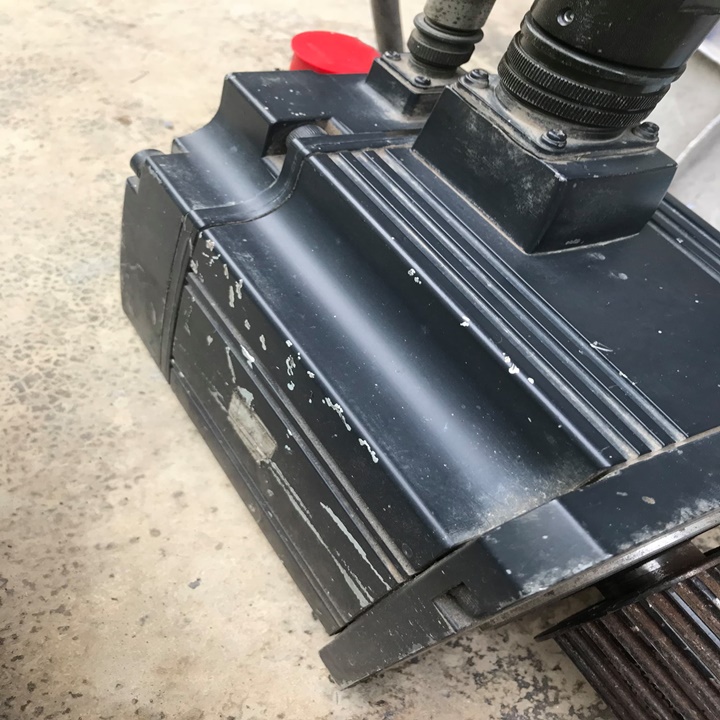 HC-SFS502B Motor Servo J2S 5KW có thắng