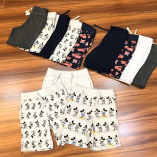 Quần short Baby Gap