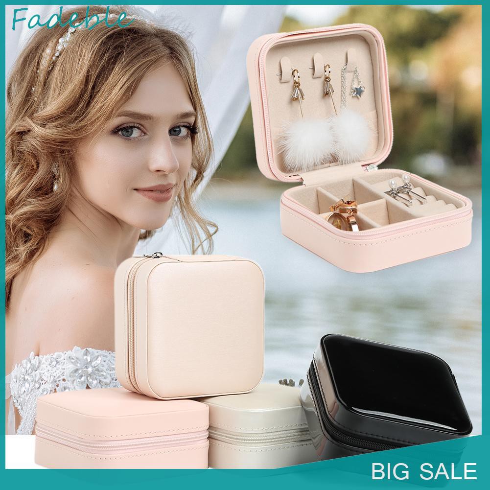 Hộp Đựng Trang Sức Bằng Da Pu