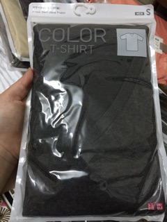 Áo phông cổ tim cộc tay nam